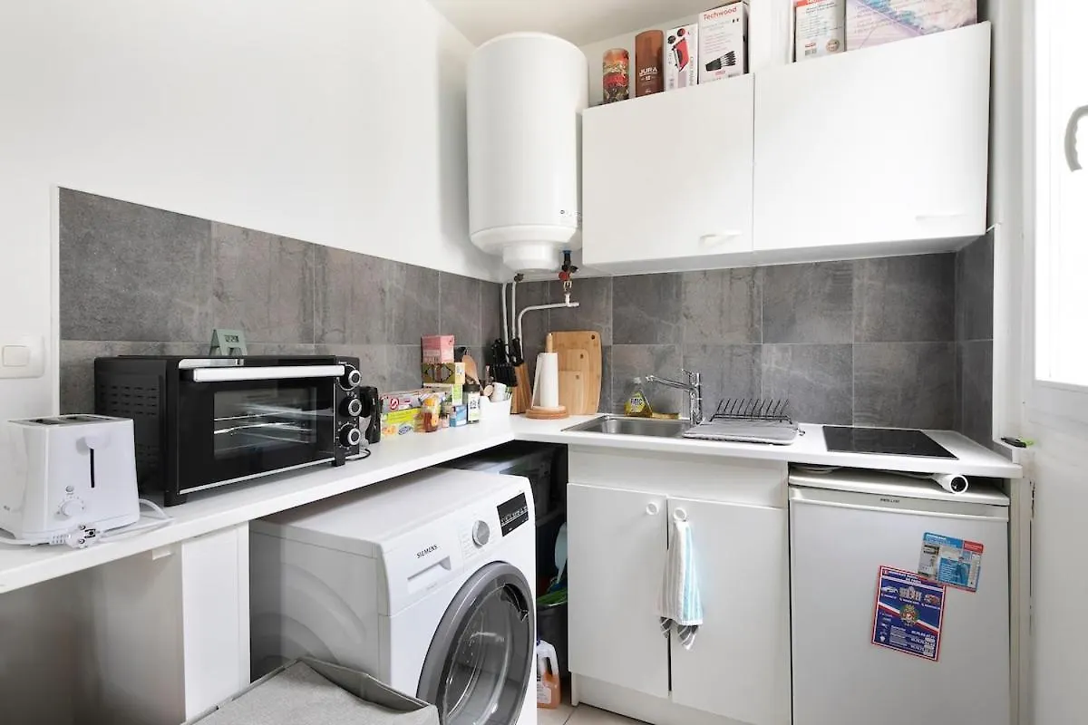 Apartment Studio Paris 11